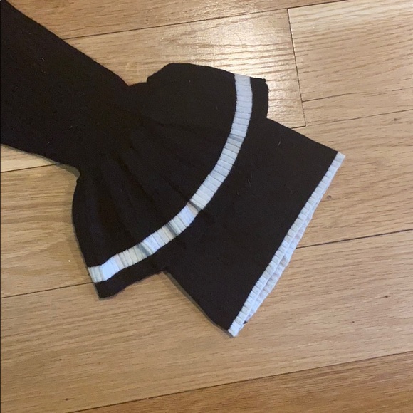 FRAME Double Ruffle Cuff Sweater In Noir Multi - Picture 5 of 5